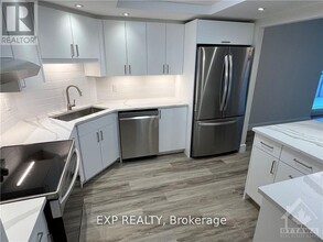 160-1160 George St in Ottawa, ON - Building Photo - Building Photo