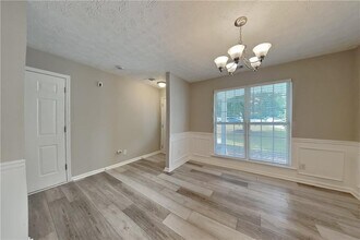 1662 Maple Trace Ct in Grayson, GA - Building Photo - Building Photo
