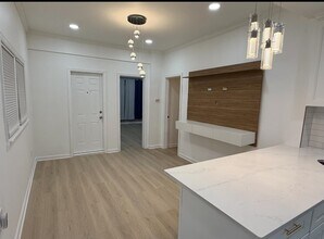 67 Winfield Ave in Jersey City, NJ - Building Photo - Building Photo