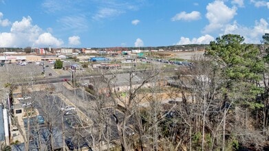 Dogwood Lane Apartments in Tuscaloosa, AL - Building Photo - Building Photo