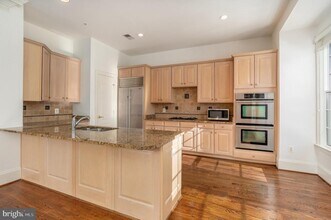 720 Carpenter Rd in Alexandria, VA - Building Photo - Building Photo