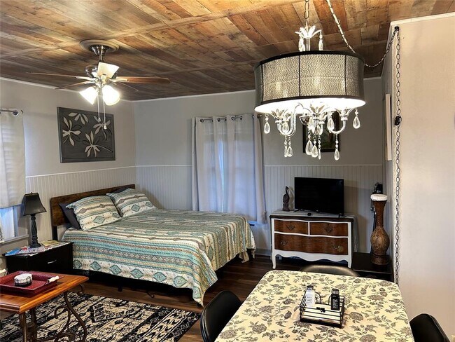 property at 161 Alexander Dr