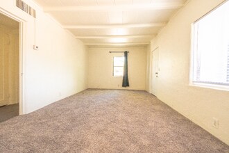 3927 E Montecito St in Tucson, AZ - Building Photo - Building Photo