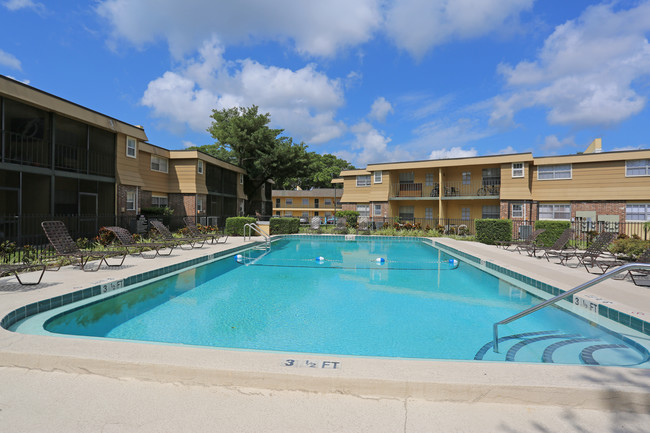 Doral Oaks Apartments photo'