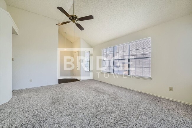 905 Boxwood Dr in Lewisville, TX - Building Photo - Building Photo