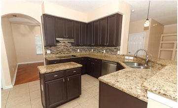 112 Kays Landing Dr in Sanford, FL - Building Photo - Building Photo