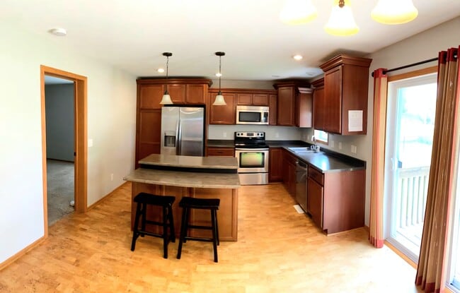 3623 Starview Dr in Cedar Falls, IA - Building Photo - Building Photo