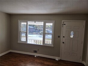 948 Green Valley Rd SW in Mableton, GA - Building Photo - Building Photo