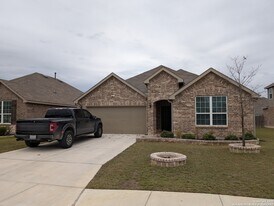 7631 Pecos Rdg in Boerne, TX - Building Photo