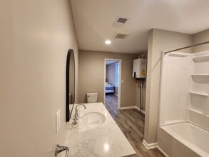 4717 Fox Ave in Niagara Falls, NY - Building Photo - Building Photo