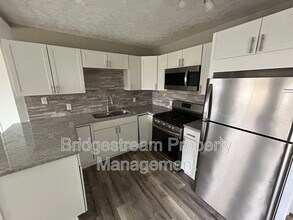 539 S Monroe St in Xenia, OH - Building Photo - Building Photo