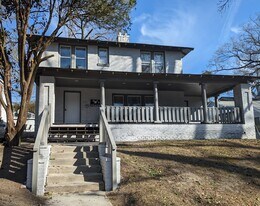 2217 Blossom St in Columbia, SC - Building Photo