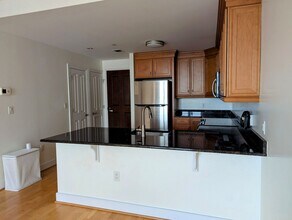 4545 Commerce St in Virginia Beach, VA - Building Photo - Building Photo