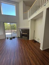 1079 NE Creeksedge Dr in Hillsboro, OR - Building Photo - Building Photo