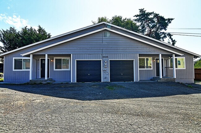 property at 15115 40th Ave W