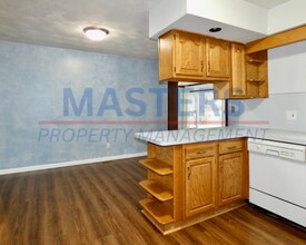 10477 Mandell Rd in Perrysburg, OH - Building Photo - Building Photo