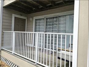2236 Lesner Cres in Virginia Beach, VA - Building Photo - Building Photo