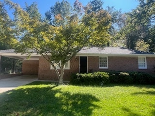 416 Leola Dr in Griffin, GA - Building Photo