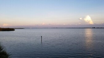 190 Seminole Ln in Cocoa Beach, FL - Building Photo