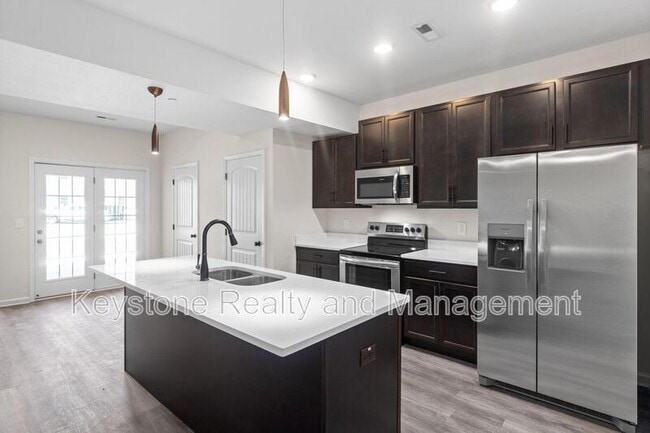 306-B-306 E Johnson Cir in Clarksville, TN - Building Photo - Building Photo