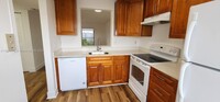 8610 N Sherman Cir in Miramar, FL - Building Photo - Building Photo