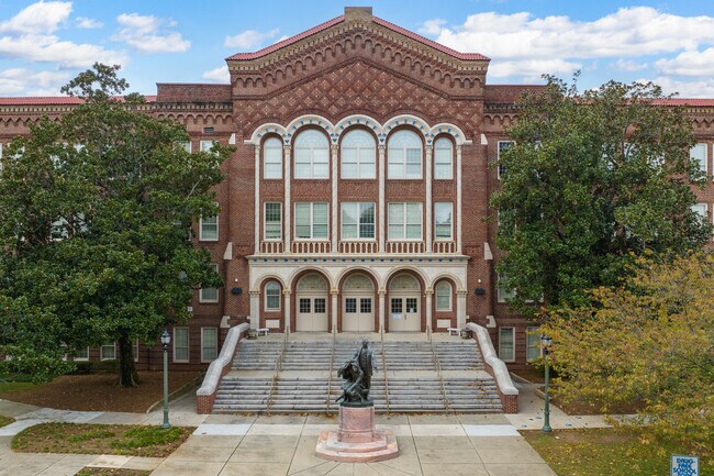 Apartments for rent in Adams Park, GA