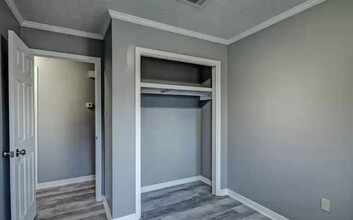 173 Grover Cleveland Cir in Jackson, MS - Building Photo - Building Photo