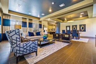 Eagle Crossing in Dallas, TX - Building Photo