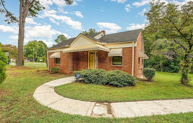 property at 708 N King Charles Rd