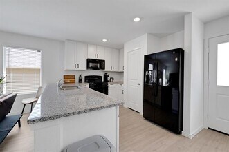 1809 Pentro Pkwy in Providence Village, TX - Building Photo - Building Photo