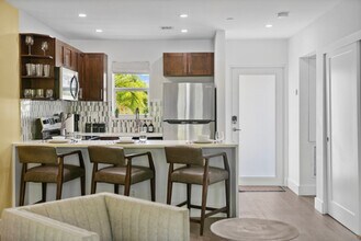 400 N Ocean Blvd in Boca Raton, FL - Building Photo - Building Photo