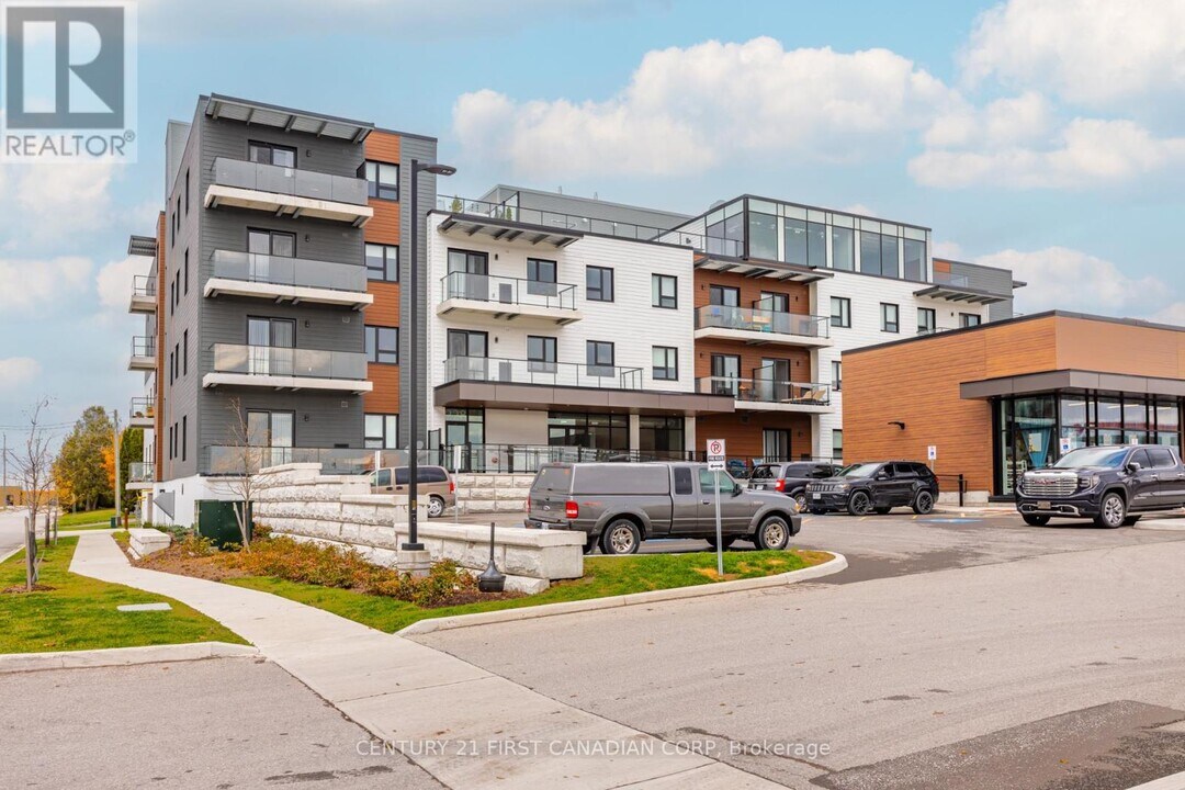 228 McConnell St in South Huron, ON - Building Photo