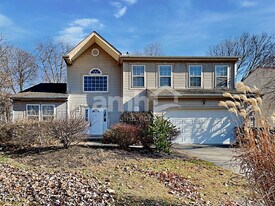 4870 Bixby Ridge Dr E in Groveport, OH - Building Photo