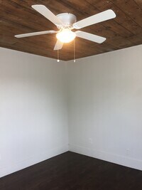 5010 Avenue L Rear photo'