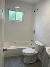 619 Grassmere Terrace in Queens, NY - Building Photo - Building Photo
