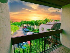 8540 SW 149th Ave in Miami, FL - Building Photo - Building Photo