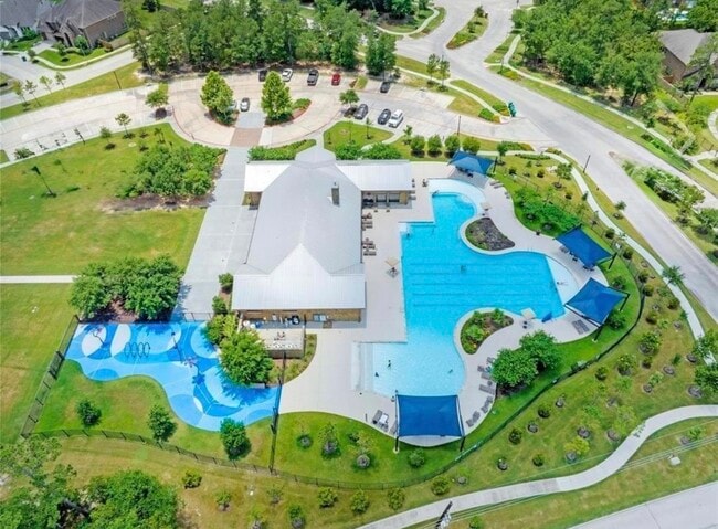 3223 Harmony Creek Ln in Spring, TX - Foto de edificio - Building Photo