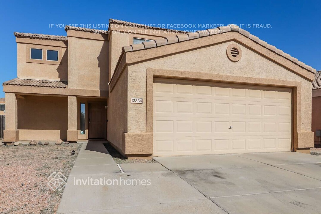 12334 W Windrose Dr in El Mirage, AZ - Building Photo