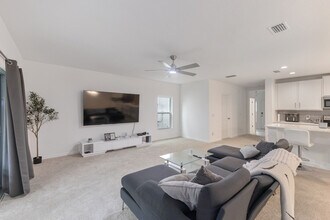 1133 Grand Hammock Ct in Kissimmee, FL - Building Photo - Building Photo