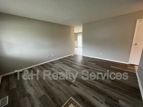 9466 Burrwood Cir in Indianapolis, IN - Building Photo - Building Photo