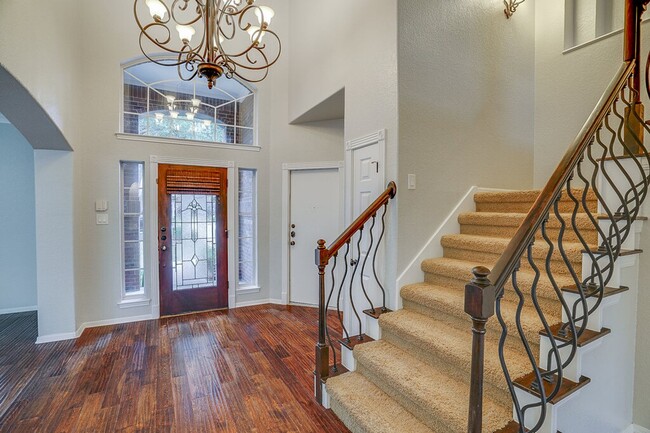 10218 Scull Creek Dr in Austin, TX - Building Photo - Building Photo