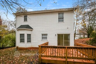 3213 Piercy Woods Ct in Charlotte, NC - Foto de edificio - Building Photo