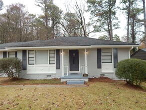 2146 Tilson Rd in Decatur, GA - Building Photo - Building Photo