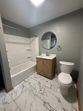 816 Cranston Rd in Beloit, WI - Building Photo - Building Photo