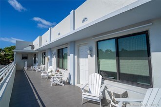 1191 71st St-Unit -5 in Miami Beach, FL - Building Photo - Building Photo