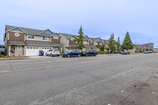 Warner Street Townhomes in Tacoma, WA - Building Photo