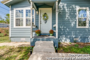 property at 5027 Blue Bonnet St