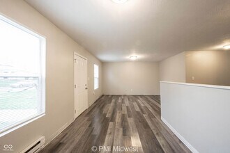 622 N Linwood Ave in Indianapolis, IN - Building Photo - Building Photo