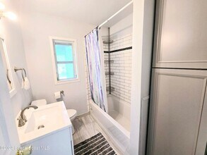 484 Poinciana Dr in Melbourne, FL - Building Photo - Building Photo