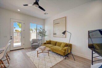 777 W Coolidge St in Phoenix, AZ - Building Photo - Building Photo